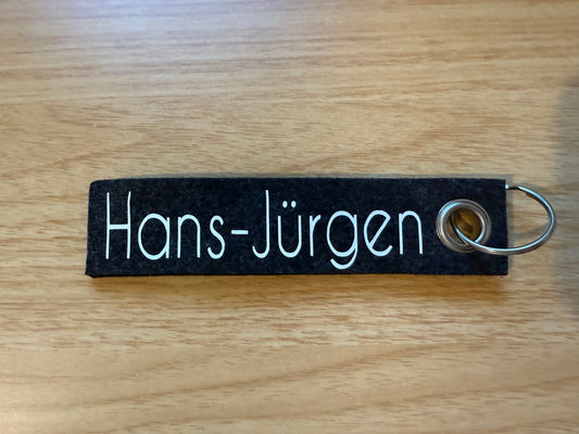 Personalized felt keychain